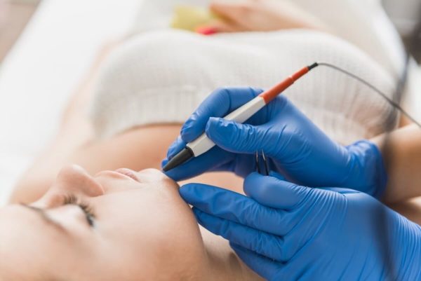 Electrical Facials Course