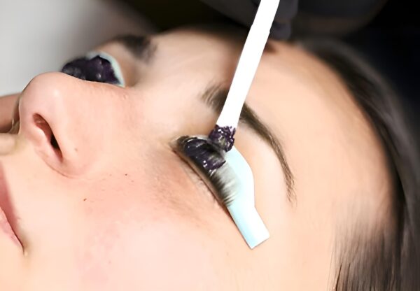 VTCT Unit Brow and Lash Tinting Course